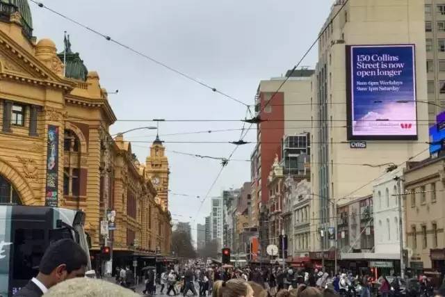 墨尔本CBD“那堵墙”卖305万！